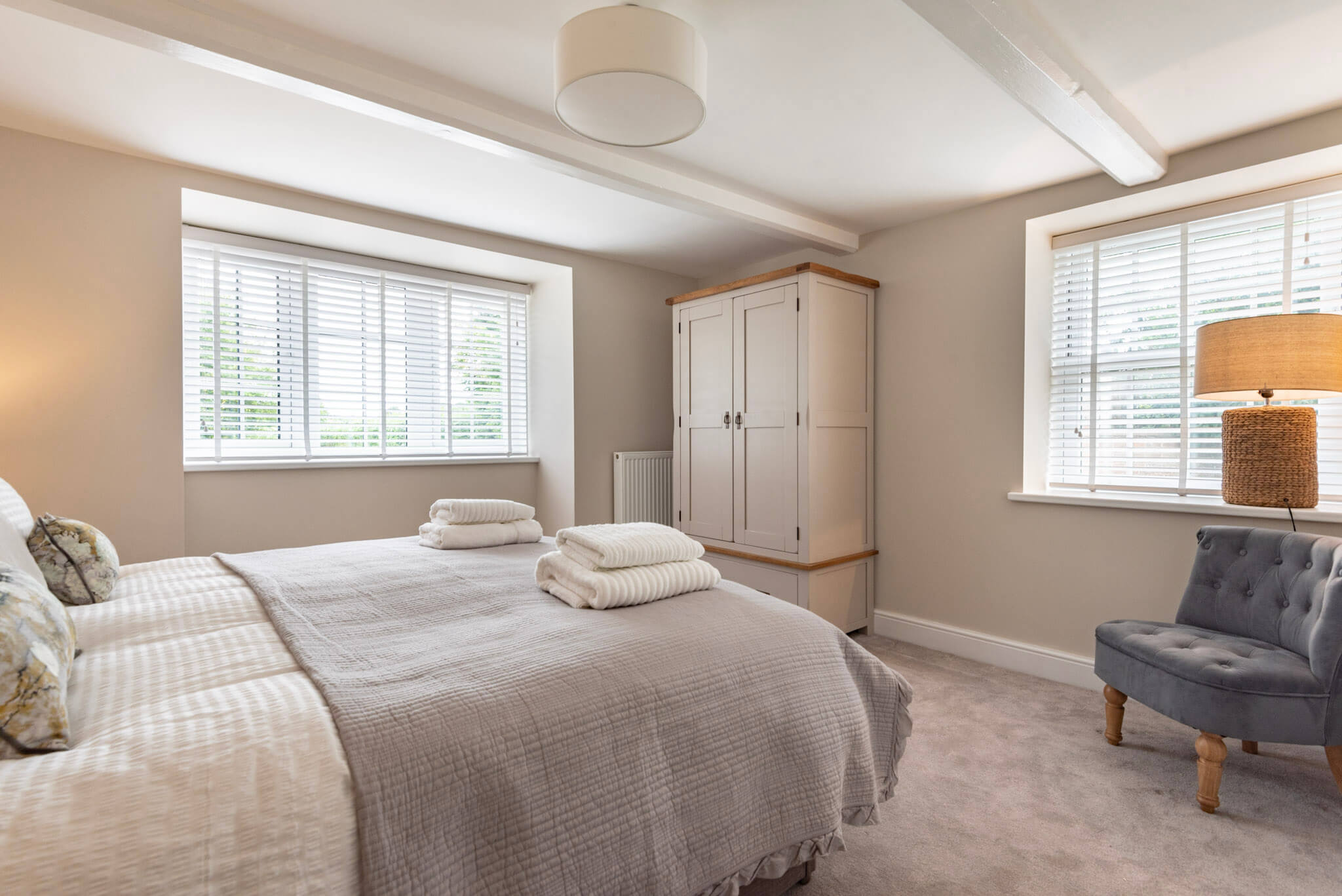 Wheelchair-accessible bedroom